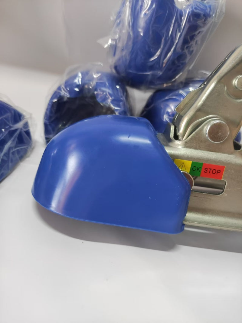 Trailer coupler head protective cover red and blue